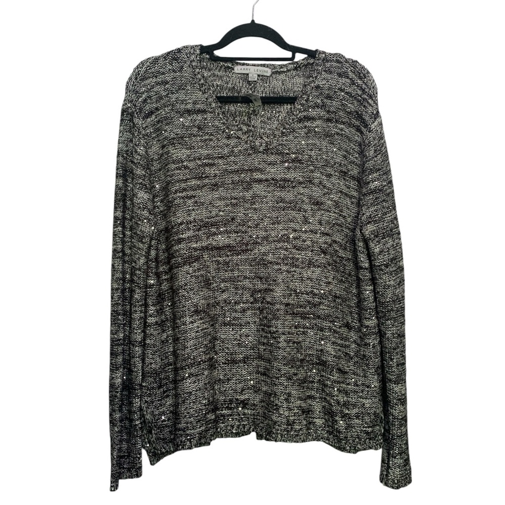 Larry Levine Crew Neck Sweater Metallic accents Med New